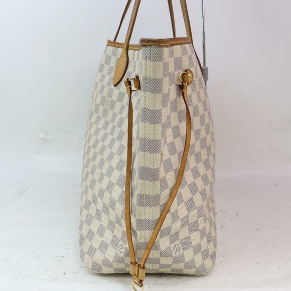 What Country Has The Cheapest Louis Vuitton Montaigne Literacy Basics